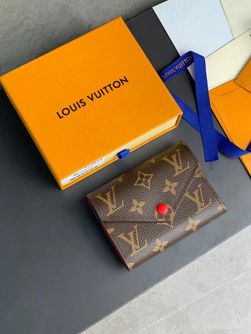 Makersluxe LOV Wallets - 278