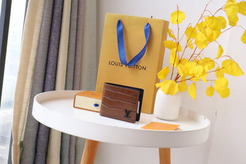Makersluxe LOV Wallets - 499