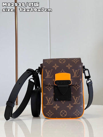 makersluxe - LOV Bags - 108