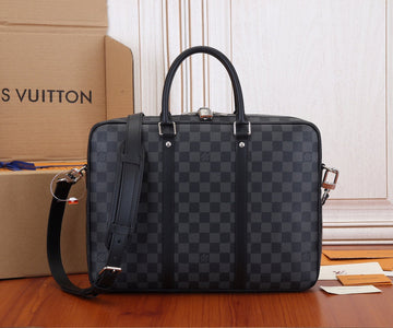 LOV - Makersluxes - 2549