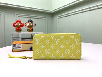 Makersluxe - LOV Wallets - 190