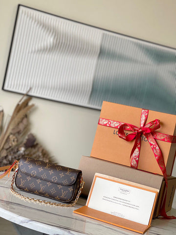Makersluxe Lu-Vi bags - 4275