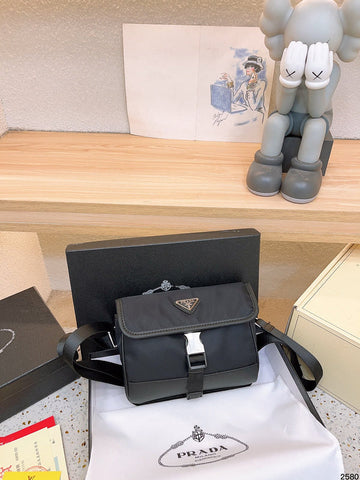 Makersluxe - PDA3 Bags - 033