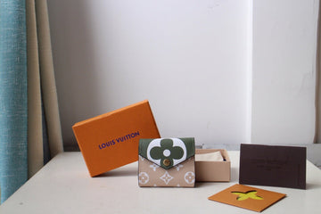 Makersluxes - Latest - 1224
