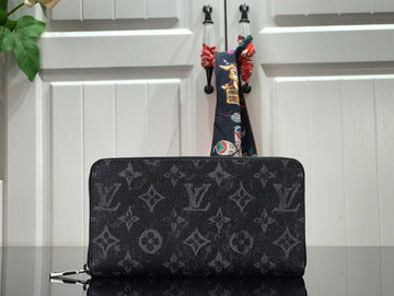 Makersluxe Lu-Vi bags - 2700