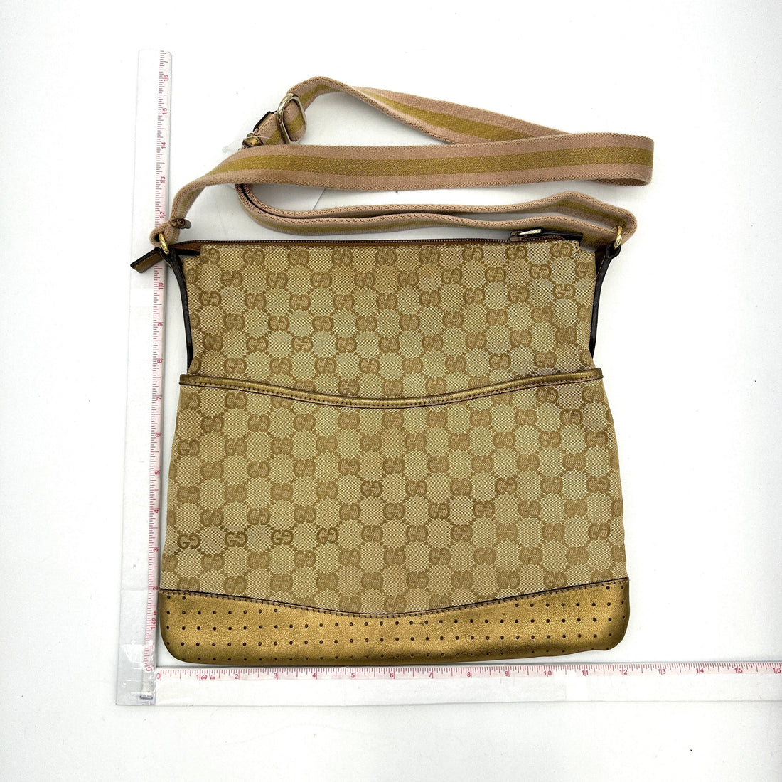Gucci GG Canvas Web Crossbody Camel gu8827cb