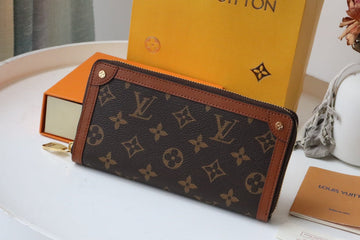 Makersluxe - LOV Wallets - 017