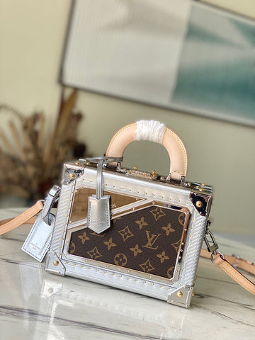 Makersluxe Lu-Vi bags - 4786