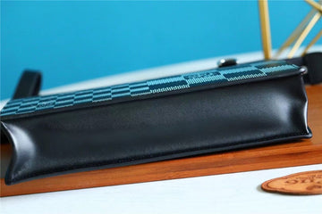 Makersluxe - LOV Handbags - 079