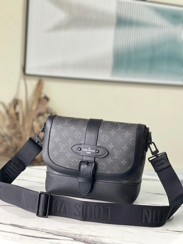LV BAG Monogram M45911