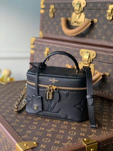 LOV - Makersluxes - 2471