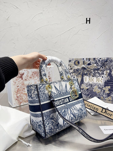 Makersluxe - DOR2 Bags - 273