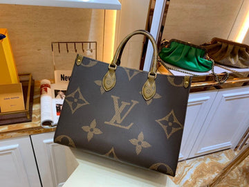 LV Onthego Monogram M45321