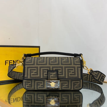 Makersluxe - VAR Bags - 197