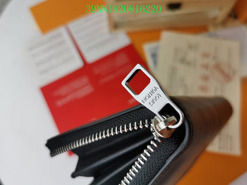 Makersluxe CHL Wallet - 644