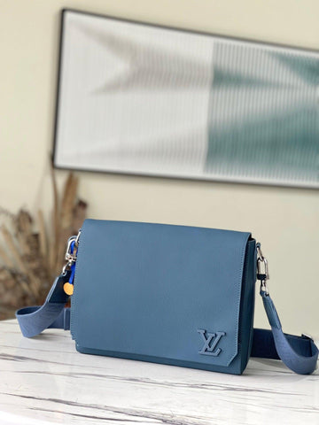 LV MESSENGER M59327