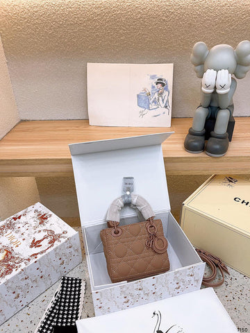 Makersluxe - DOR2 Bags - 157