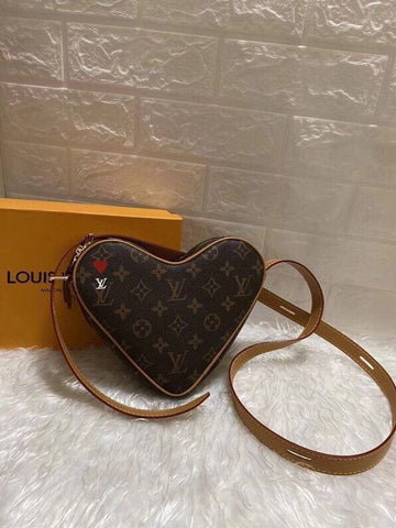 Makersluxe Lu-Vi bags - 3777