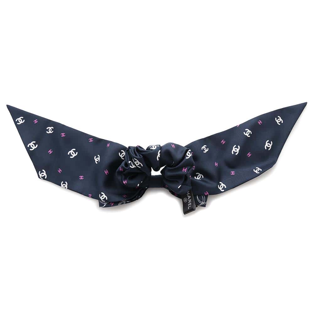 CHANEL CC Logo Ribbon Motif Scrunchie Navy/White/PinkAA9376 Silk100%