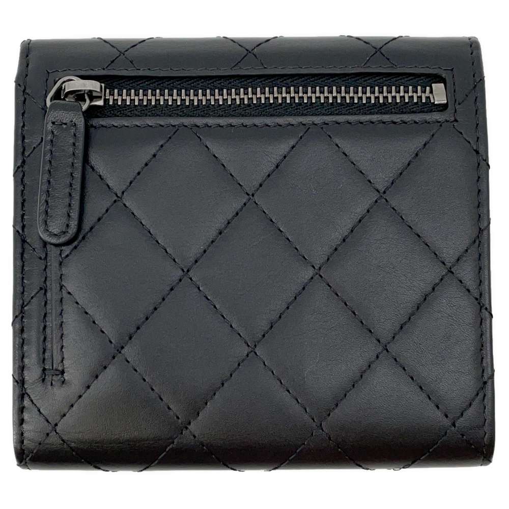 CHANEL Trifold wallet Black Calf Leather
