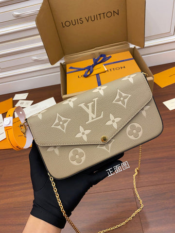 makersluxe - LOV Bags - 995