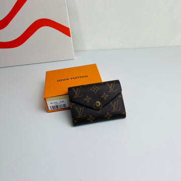 Makersluxe - LOV Wallets - 578