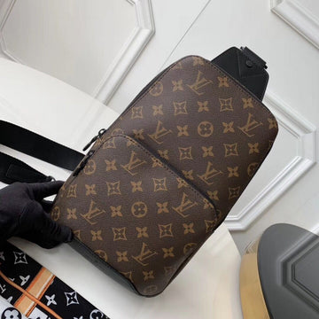 LOV - Makersluxes - 2693