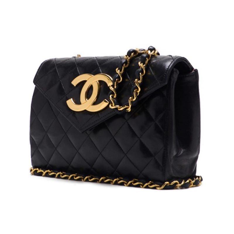 CHANEL Vintage Materasse V Flap Chain Shoulder Bag Lambskin Black