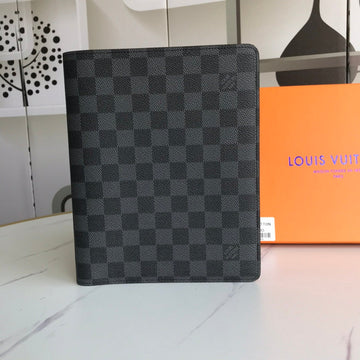 Makersluxe - LOV Wallets - 720