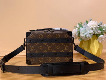 BFWD - LOV Bags - 1722