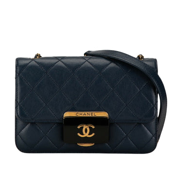 Chanel Matelassé