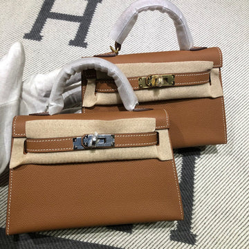 Makersluxe - HMS Bags - 1989