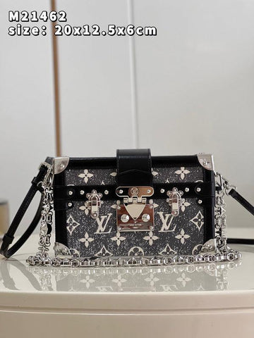 BFWD - LOV Bags - 1677
