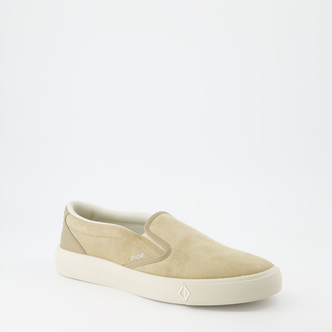Baskets Slip-On B101