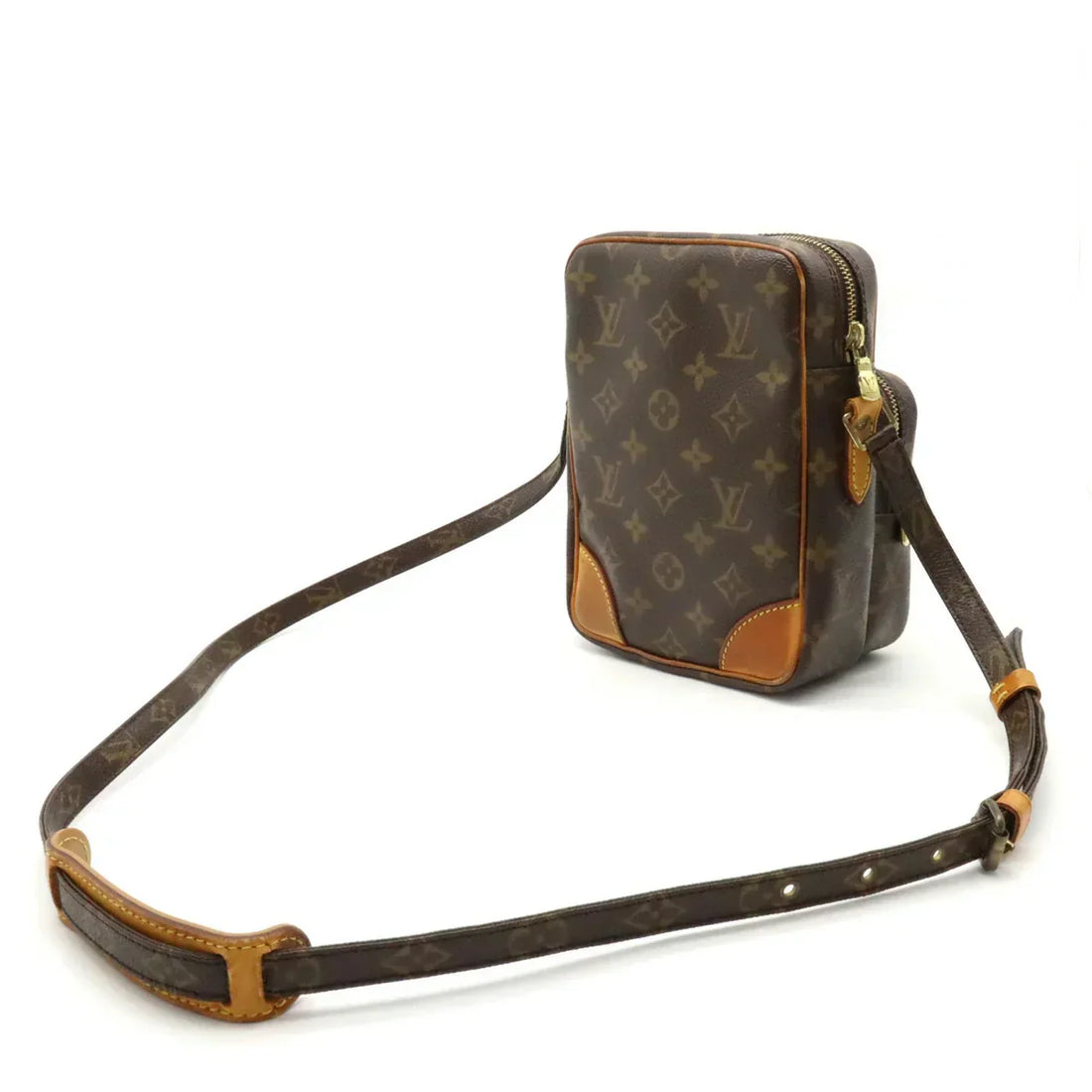 Louis Vuitton Monogram Amazon Shoulder Bag Pochette M45236