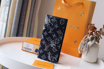 Makersluxe - LOV Wallets - 087