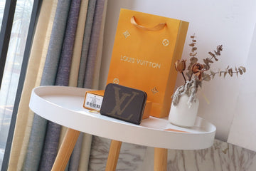 Makersluxe - LOV Wallets - 387