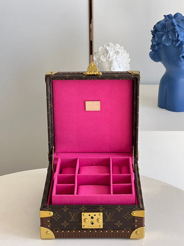 LOV - Makersluxes - 1691