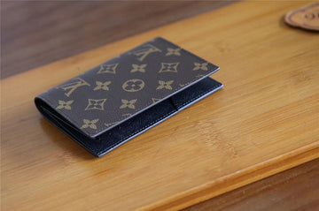 Makersluxe - LOV Card Case - 111