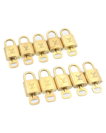 Padlock Gold Tone LV Auth