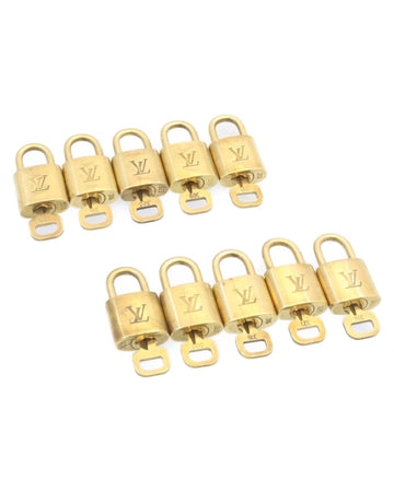 Padlock Gold Tone LV Auth