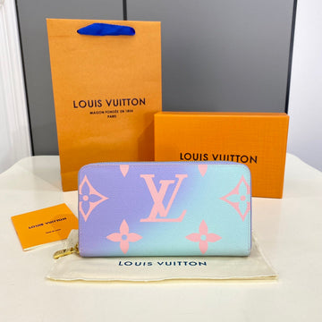 Makersluxe - LOV Wallets - 244