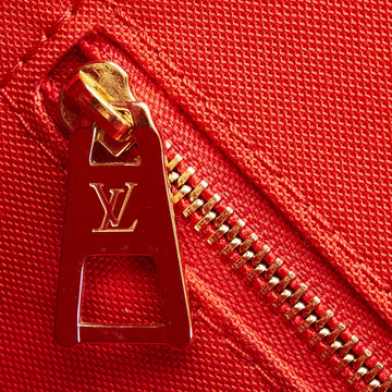 Monogram Giant On The Go