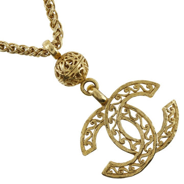 Gold Pendant Necklace with Distinctive Design