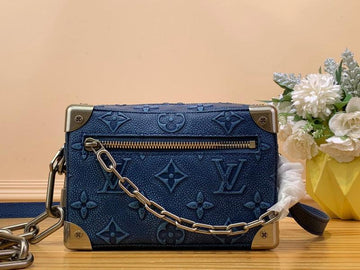 BFWD - LOV Bags - 1749