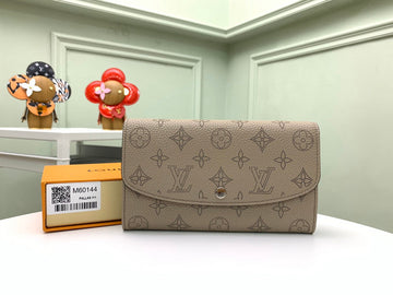 Makersluxe - LOV Wallets - 175