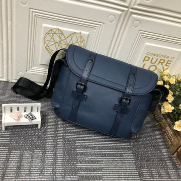 Makersluxe - GUKI Women Bags - 1940