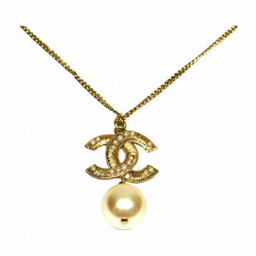 Pearl  CC Logo Pendant Necklace