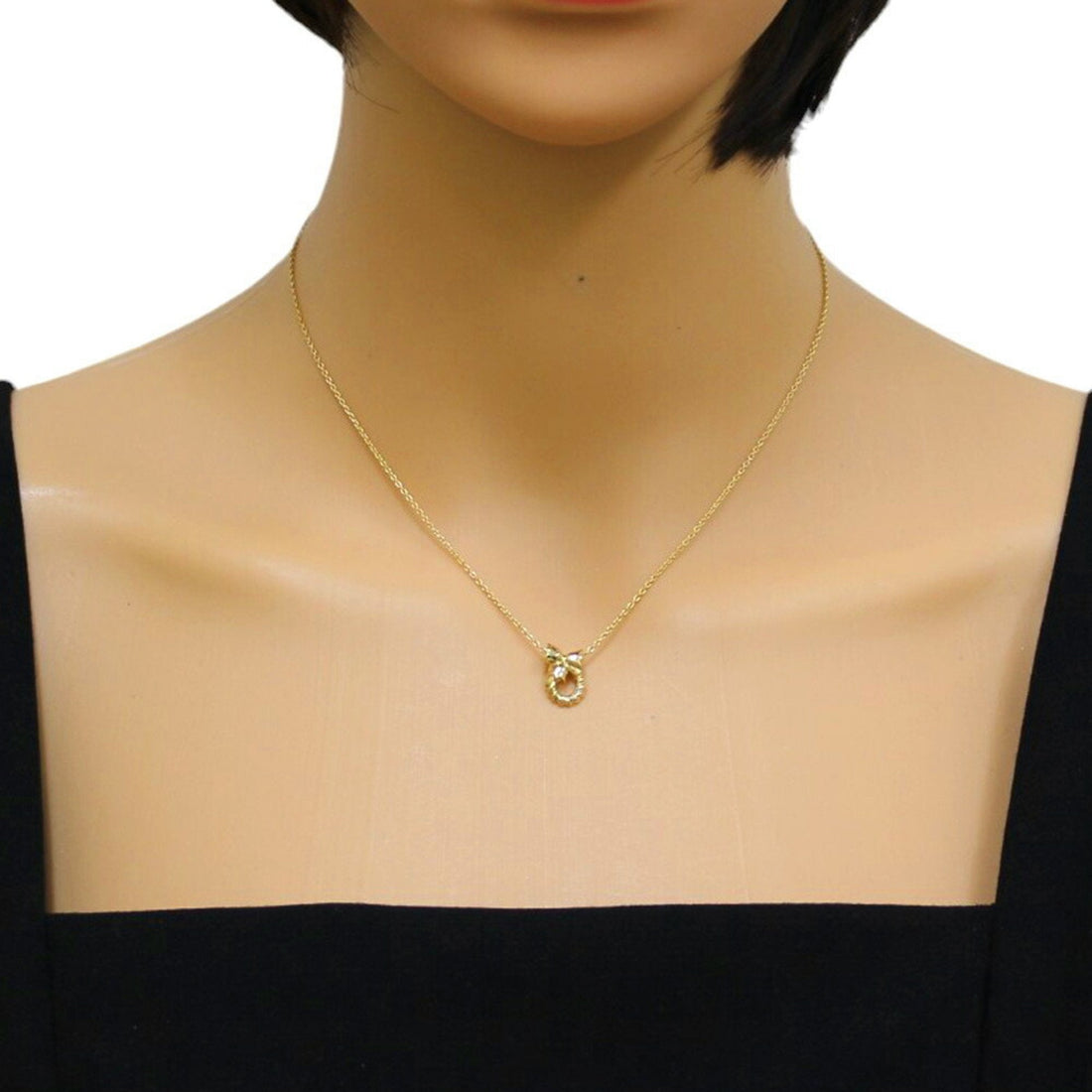 Bow Wreath Pendant Necklace