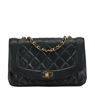 Classic Flap Shoulder Bag